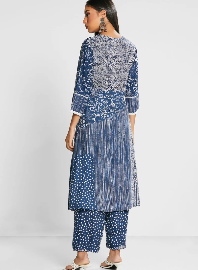 Biba Printed V-Neck Kurti & Dupatta Set