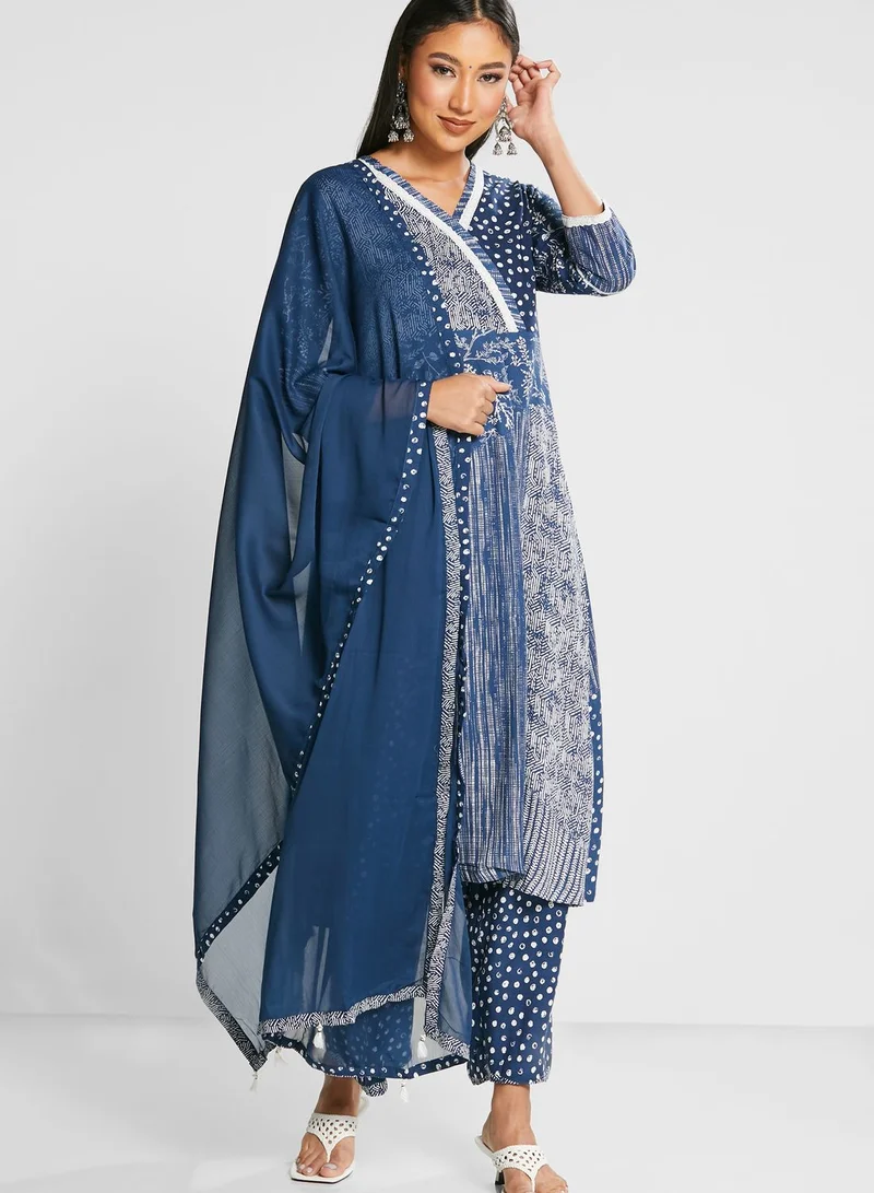 Biba Printed V-Neck Kurti & Dupatta Set