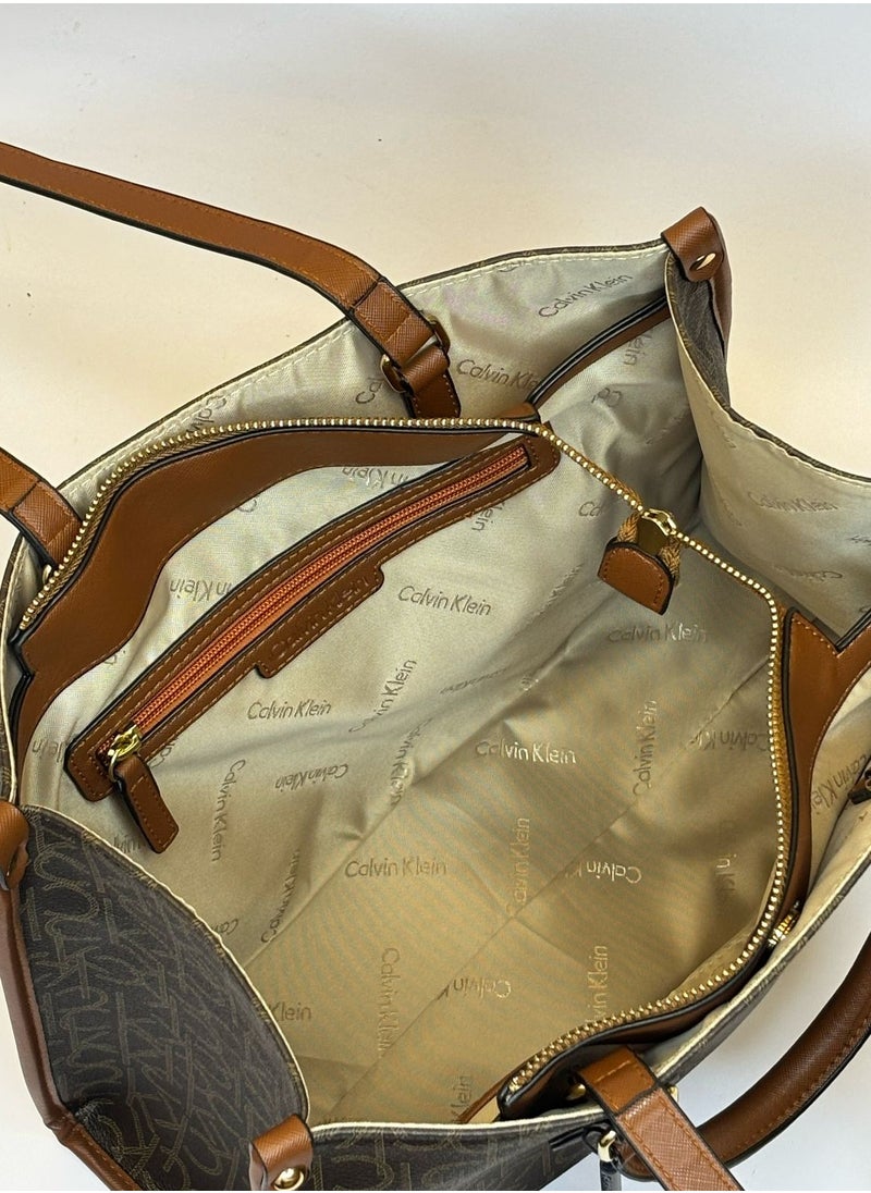 CALVIN KLEIN JEANS PLUS - Calvin Klein Brown Leather Tote Bag For Women - Image 1