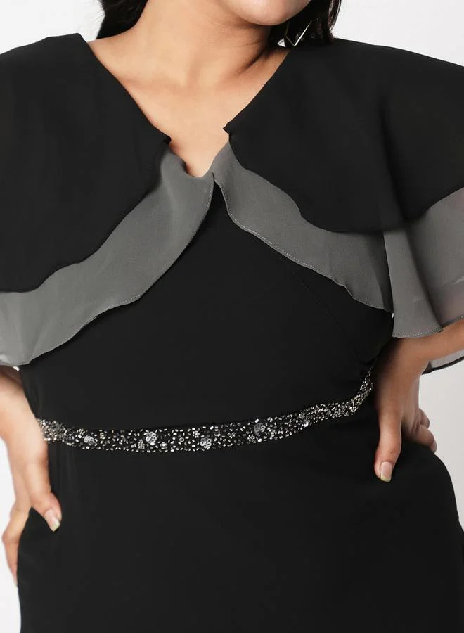 ميش Solid Layered Detail Flared Maxi Dress with Embroidered Waist by Styli