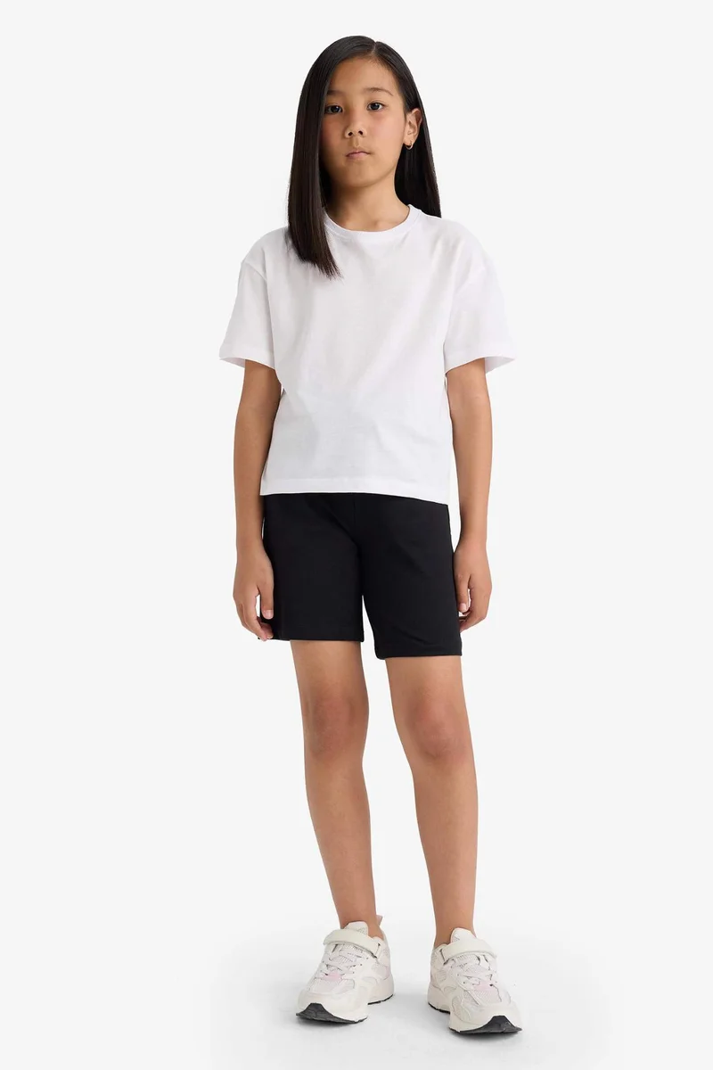 ديفاكتو Girl Relax Fit Elastic Waist Basic Shorts
