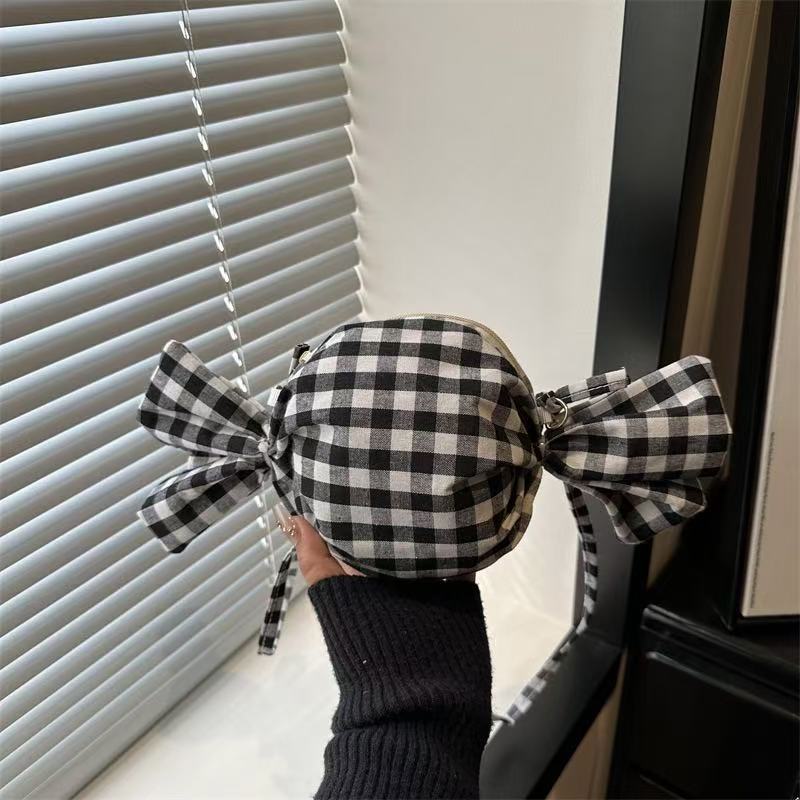 حقيبة خصر نسائية أنيقة مع فيونكة - Image 3