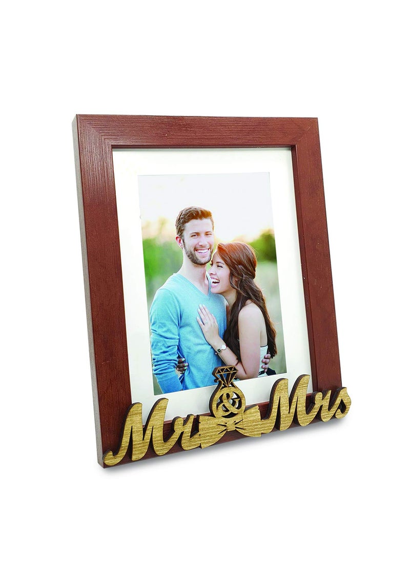Art Street Art Street MR and MRS Table Photo Frame for Couple Gifts, Brown Valentine,Synthetic Wood Table Photo Frame (Picture Size 6x8 with Matted to 4x6 Inch)  - Image 2