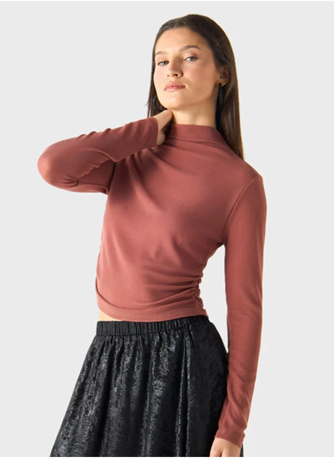 تواكستريمز Textured High Neck Top