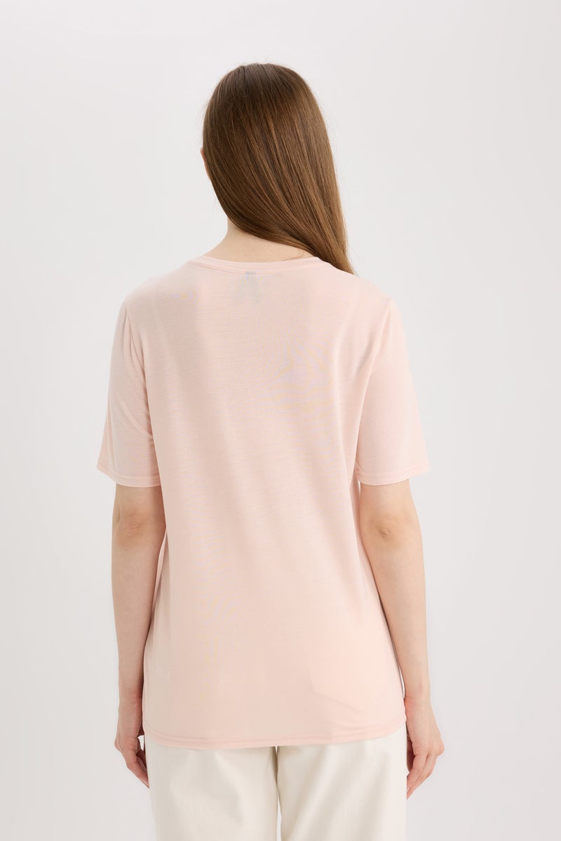 DeFacto Woman Regular Fit Crew Neck Short Sleeve T-Shirt  - Image 5