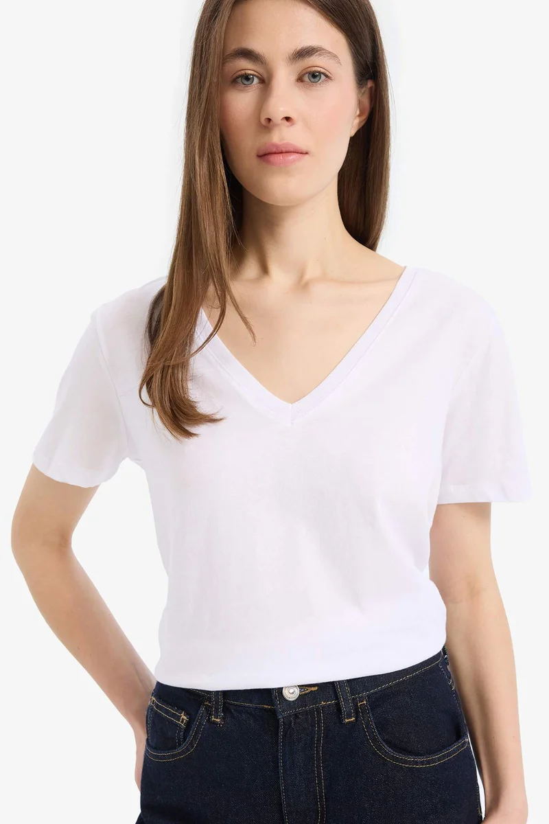 DeFacto Regular Fit V-Neck Basic Short Sleeve T-Shirt