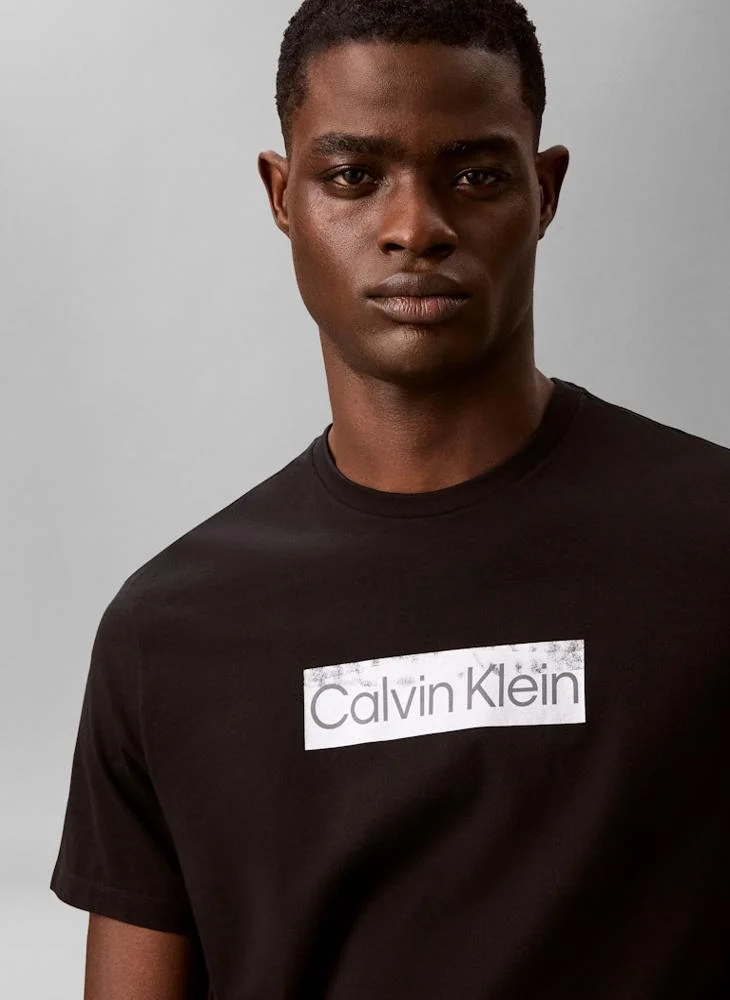Calvin Klein Black Graphic Logo T-Shirt for Men | Best Price UAE