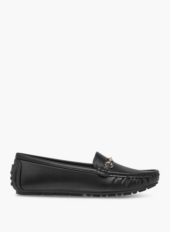 Women Metal Accent Slip-On Loafers