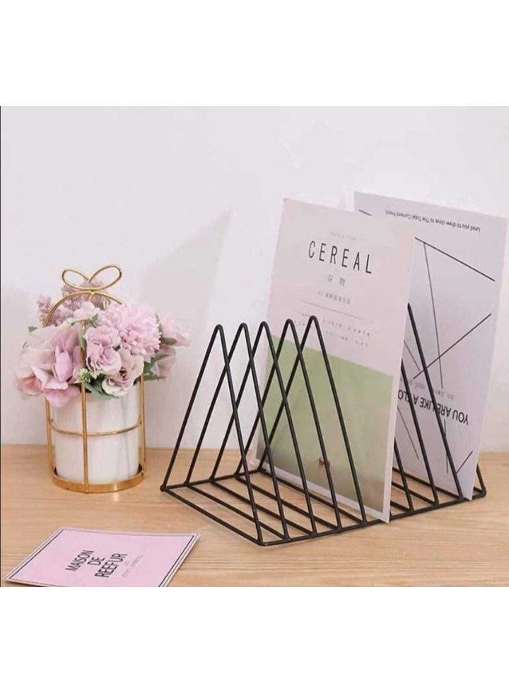 NAMA Metal triangular book and plate holder, 28cm x 18cm x 18cm high - Image 2