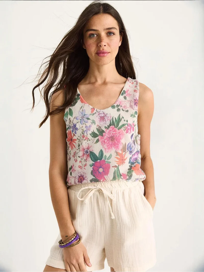 LUCCI Floral U Collar Sleeveless Top