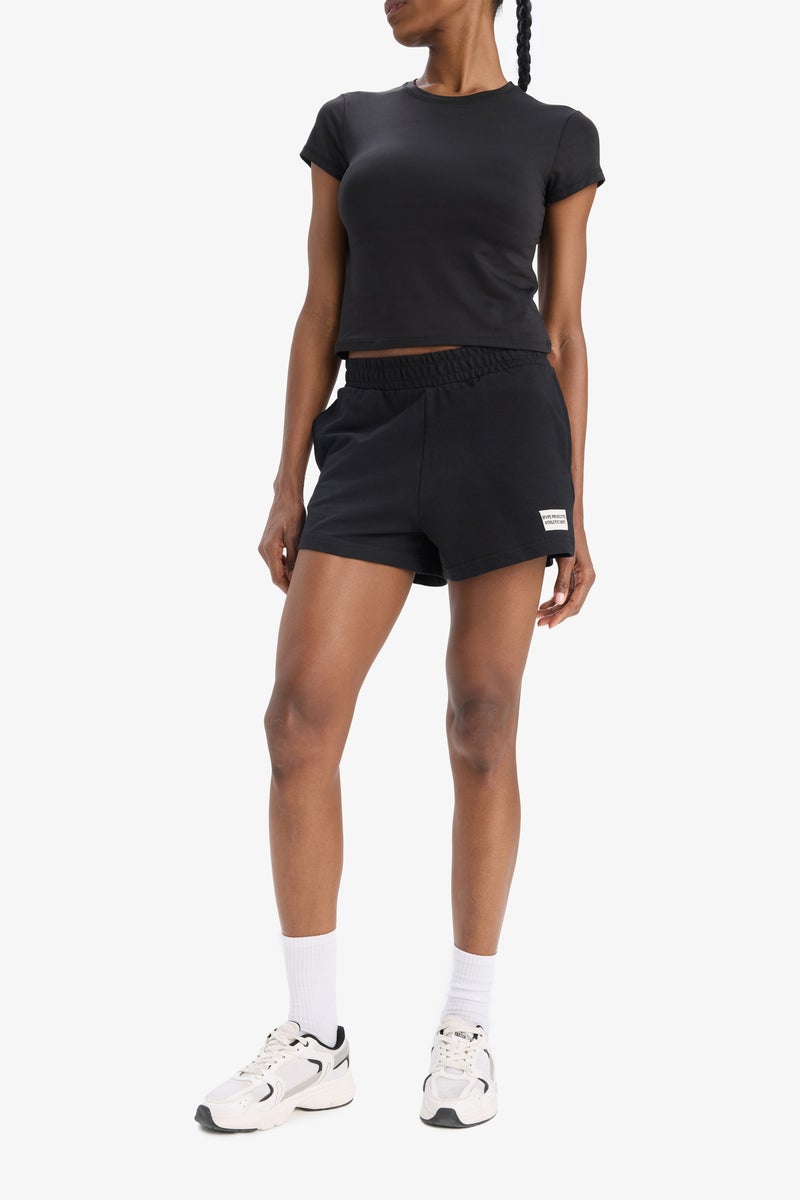 DeFacto Woman DeFactoFit Slim Fit Short Leg Shorts - Image 3