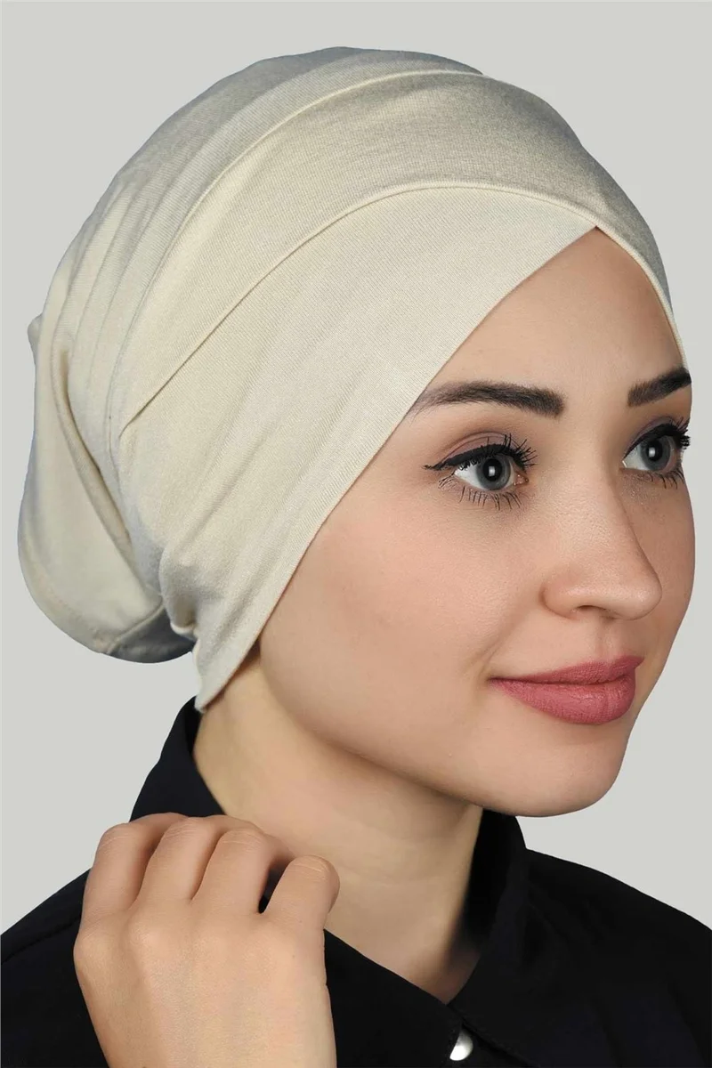 التوبة Cross Outer Hijab Bonnet Combed Cotton - Cream