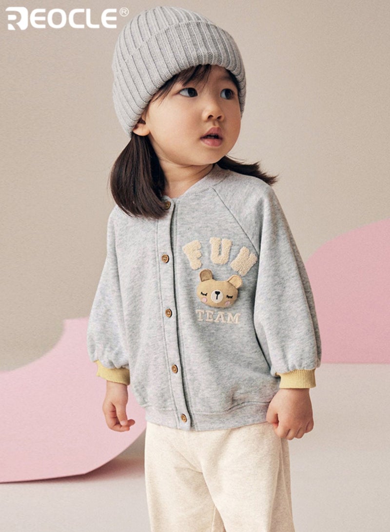 ريوكل سترة قطنية للبنات بتصميم دب ثلاثي الأبعاد مع تفاصيل تطريز رائعة - سترة أطفال مع ميزات زخرفية للارتداء غير الرسمي في الهواء الطلق - Image 1