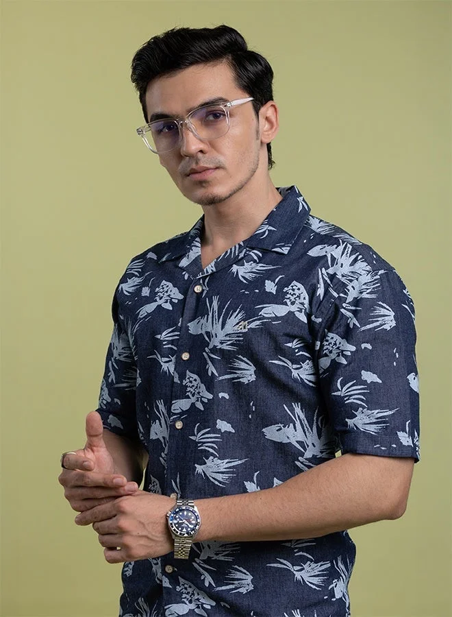 تكلف The Ocean Print Navy Denim Shirt with Vintage Wash Character Comfort Fit