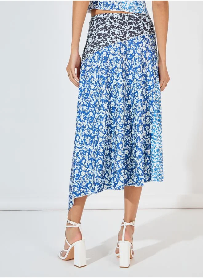 Styli Floral Asymmetric Hem Midi Skirt with Overlock Seam