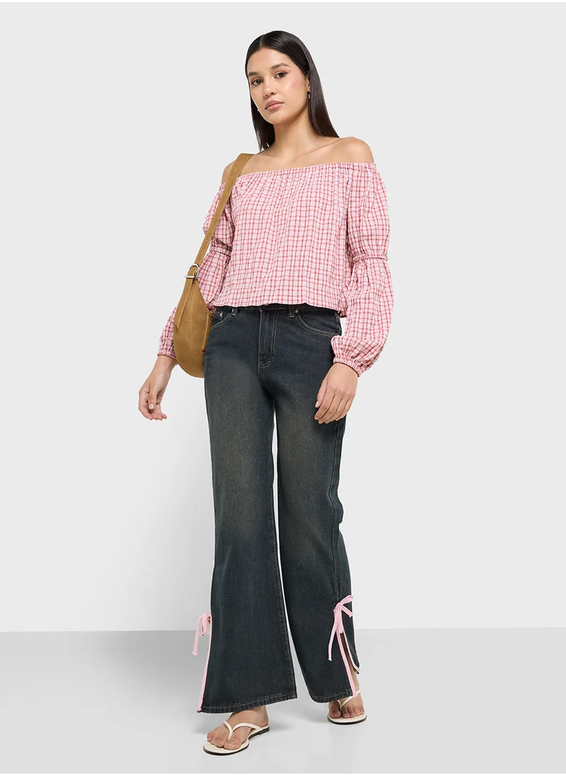 Ginger Mid Rise Jeans With Slit