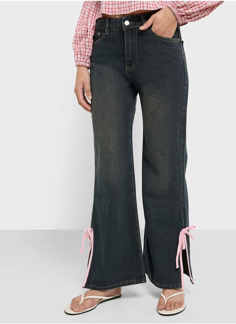 Ginger Mid Rise Jeans With Slit