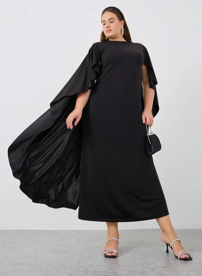 Styli Styli Plus Size Solid Cape Sleeves Maxi Dress