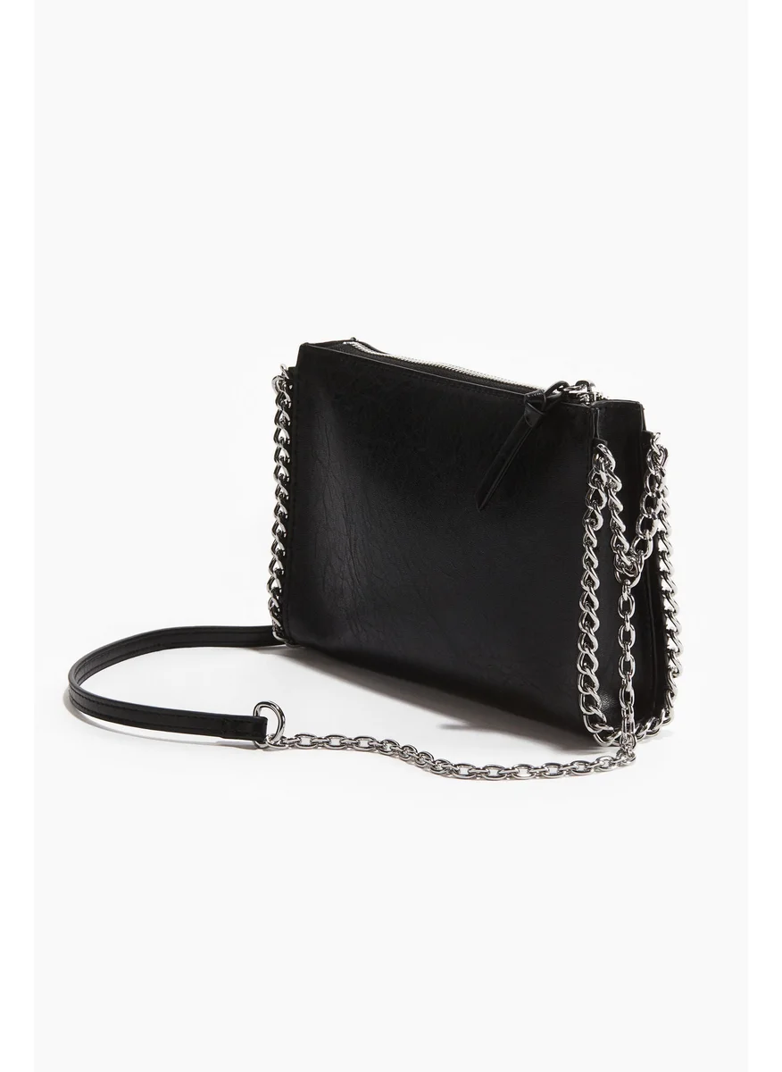 اتش اند ام Chain-Detail Crossbody Bag