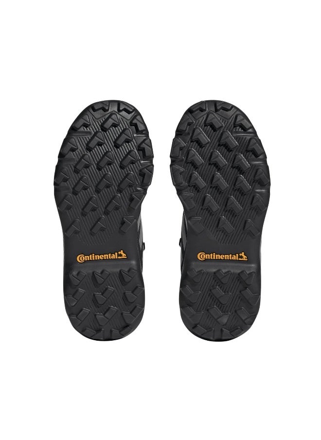 Adidas adidas Terrex Mid Gtx K Black Hiking Shoes 10K  - Image 4