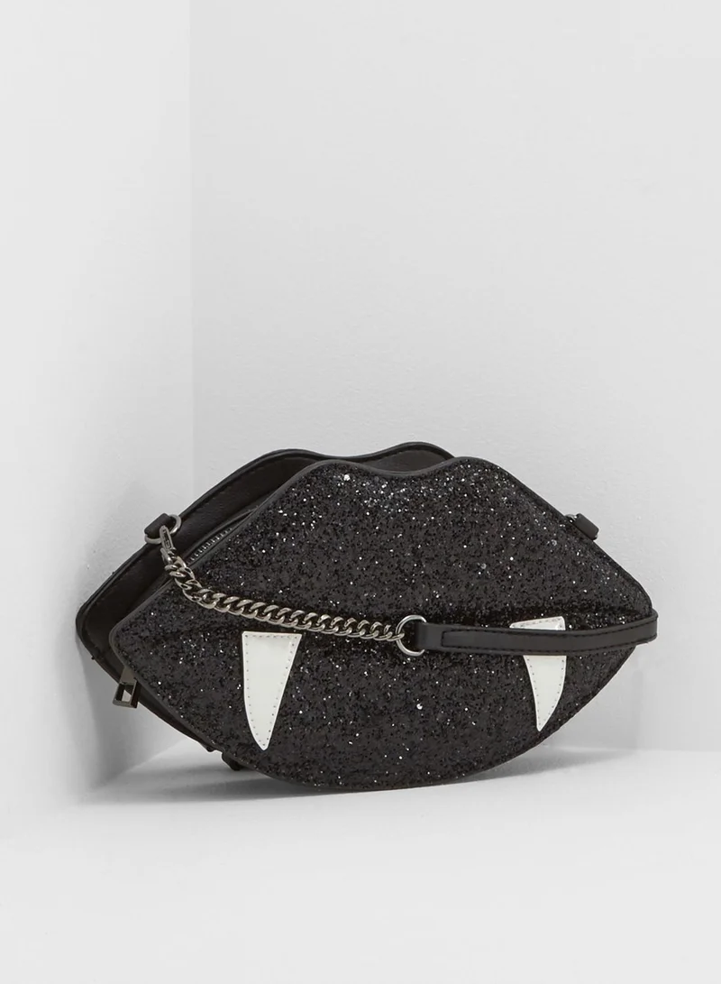 ALDO Thirien Lip Bag