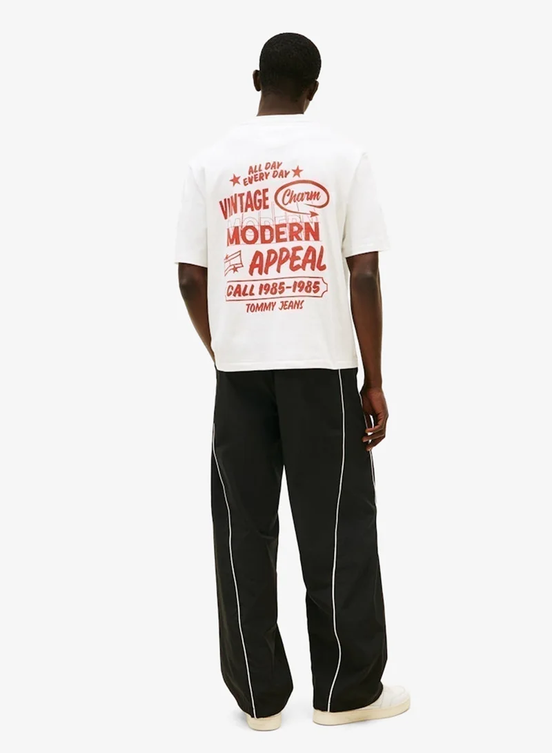 TOMMY JEANS 90S Graffiti Crew Neck T-Shirt