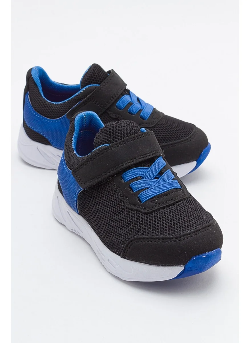 Mnpc Boys Black Sports Shoes