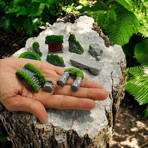 Krisah Miniature Garden Decor Set, 10 Pieces Resin Landscape Elements with Artificial Grass, for Terrarium and Desktop Decoration, Multicolour - Image 3