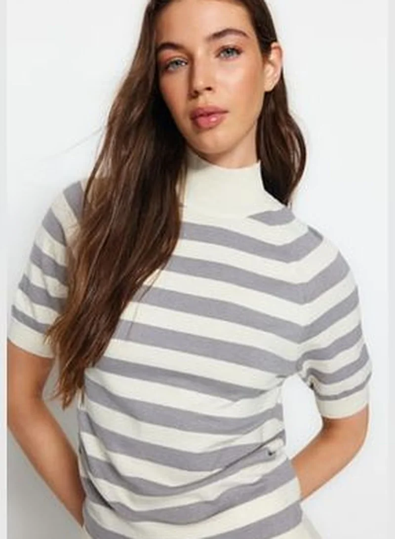 trendyol Ecru Premium/Special Yarn Soft Textured Striped Basic Knitwear Blouse TWOAW24BZ00003