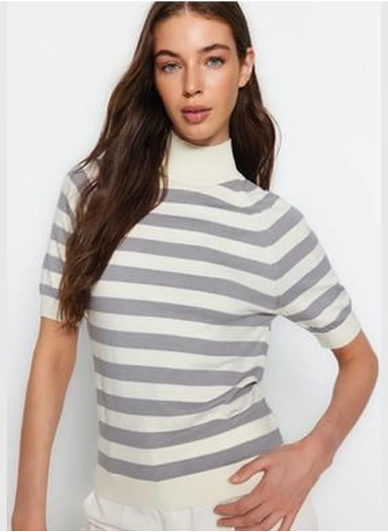 trendyol Ecru Premium/Special Yarn Soft Textured Striped Basic Knitwear Blouse TWOAW24BZ00003