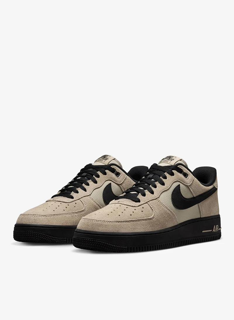 Nike Air Force 1 '07 Lv8 Se