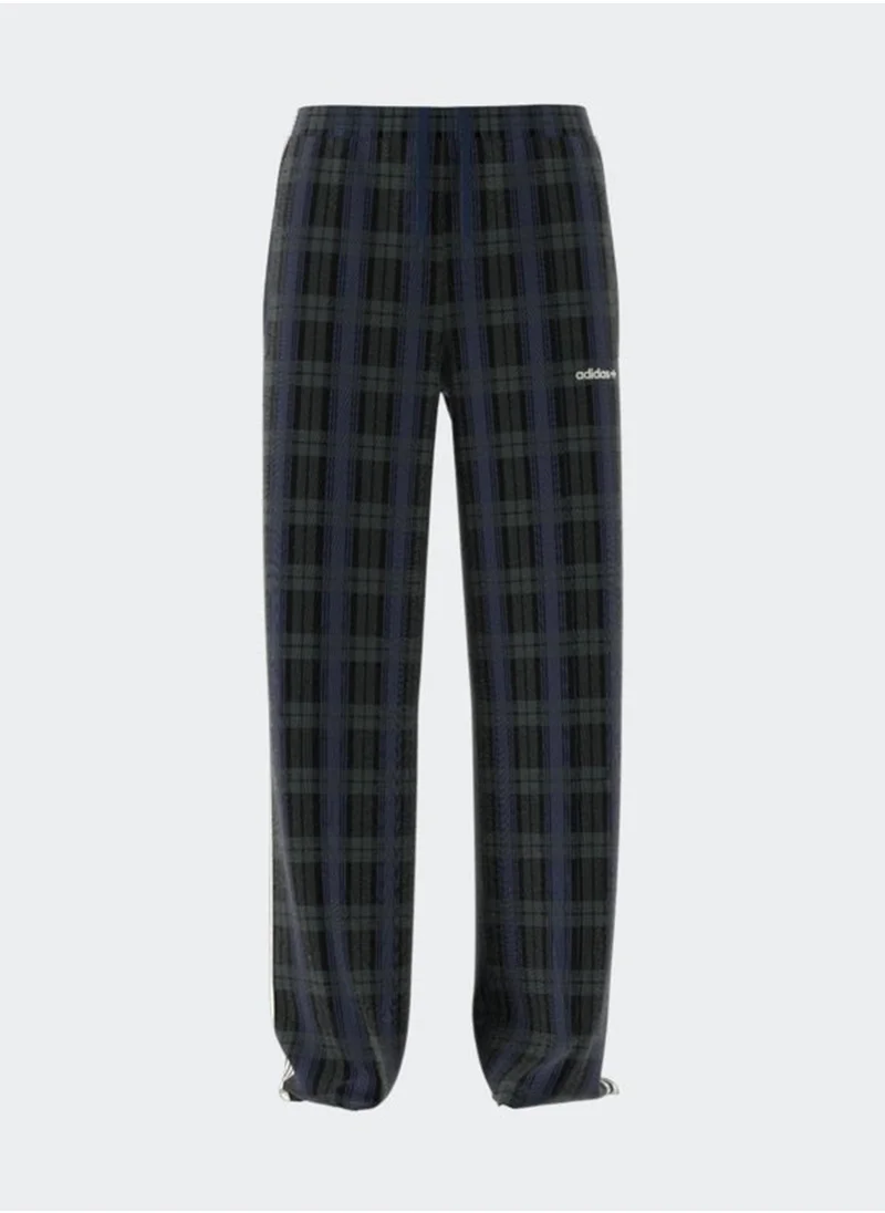 اديداس اوريجينالز Corduroy Tartan Pants