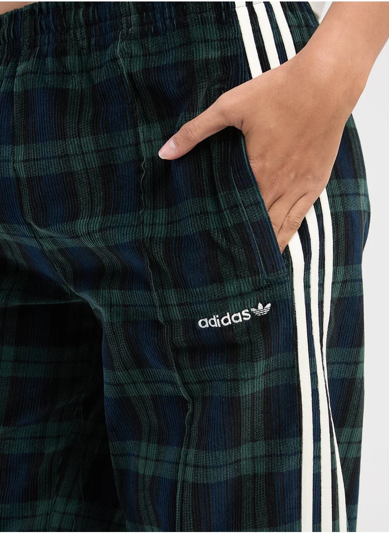 اديداس اوريجينالز Corduroy Tartan Pants