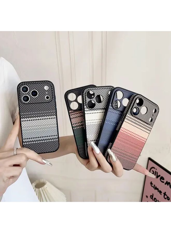 حافظة هاتف بغطاء كامل بتصميم خطوط متصادمة باللون الأزرق لهاتف iPhone 15 Pro - Image 3