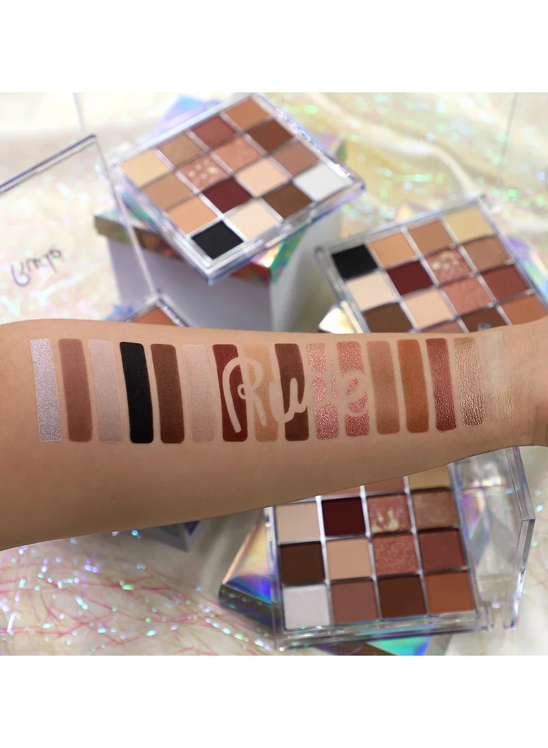 روود Be Square Pressed Pigments & Shadows  - Geeky