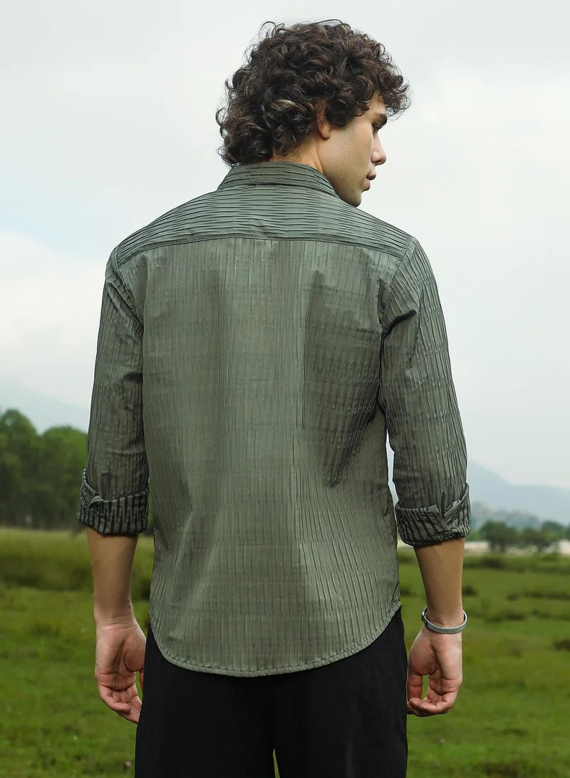 Campus Sutra Men's Moon Grey Crimp-Tactile Utility Shirt