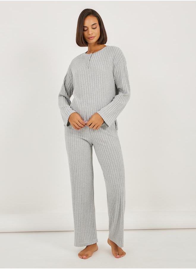 Brushed Rib Placket Detail Drop Shoulder Top and Pyjama Set - pzsku/Z0F535FA89EE0DD406A24Z/45/_/1738970671/21c40eb6-a1f5-4027-a6eb-312e58aa4a9f