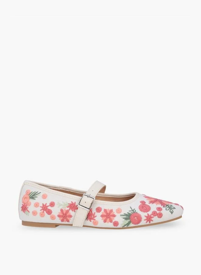 سيليست Women Buckle Closure Mary Jane Shoes