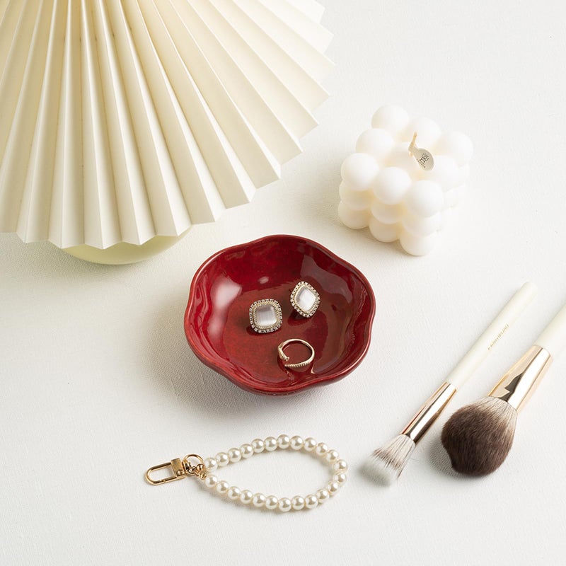 BEUNAIZER Ceramic Ring Dish Flower Jewelry Holder Dish Cute Jewelry Dish Tray Trinket Dish Small Decorative Tray Key Bowl Room Decor Aesthetic for Mom Best Friend Sister (red) - Image 3