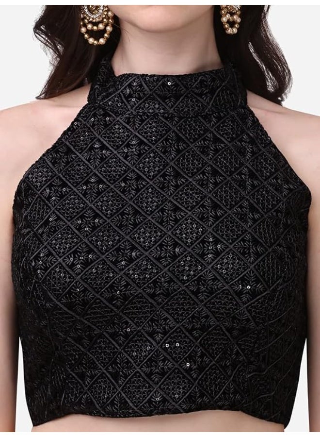 Pujia Mills بلوزة ساري جاهزة من بوجيا ميلز للنساء، بياقة هالتر، مزينة بتطريز تشيكنكاري بالترتر - Image 2