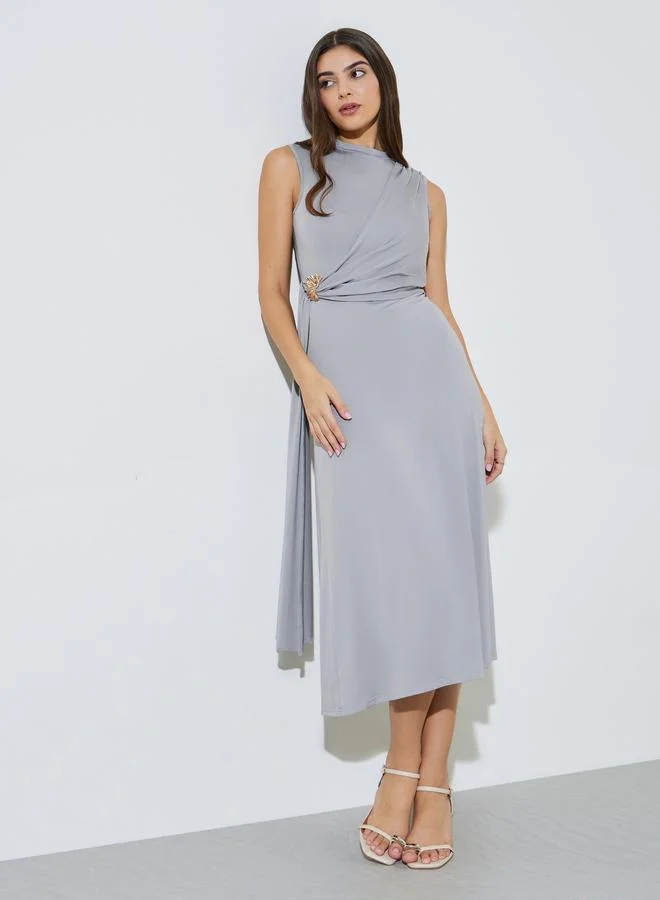 ستايلي Grey Solid Buckle Embellished Waist A-Line Midi Dress