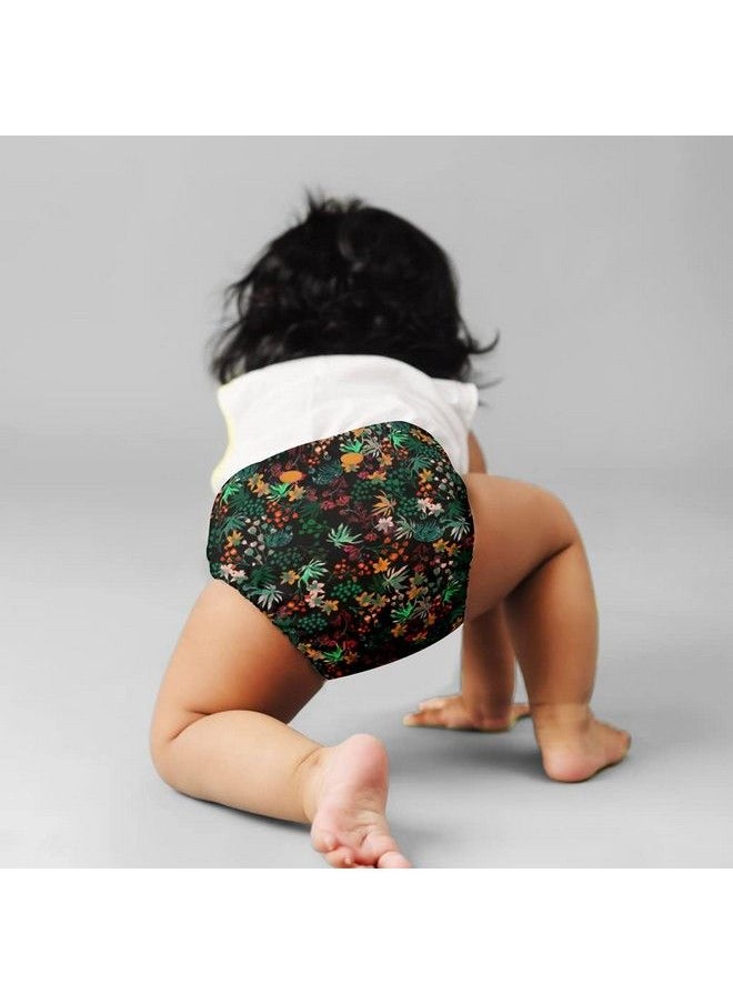 Superbottoms New Uno Freesize Cloth Diaper ; Cloth Diaper For Babies 0 To 3 Years ; Washable & Reusable Cloth Diaper ; Comes With Cloth Diaper Insert ; 1 Diaper And 1 Organic Cotton Soaker  - Image 4