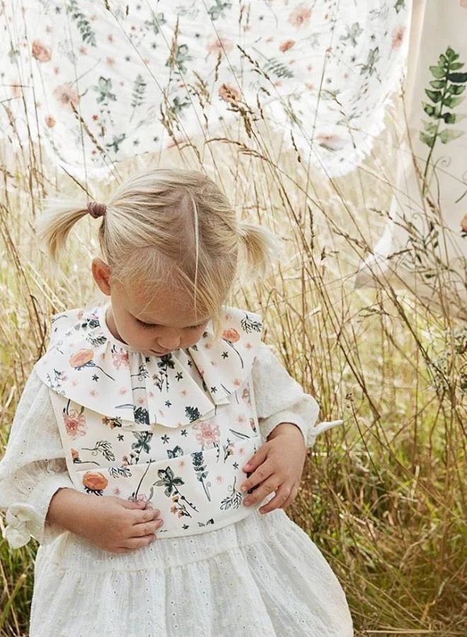 Elli Junior Cute Flower Gift Set, poncho and bib with Gift Box