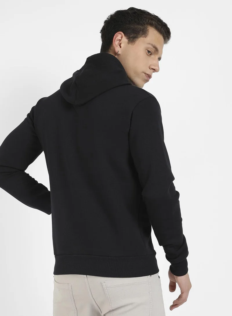 Campus Sutra Men's Black Water Molecules Hoodie With Kangaroo Pocket