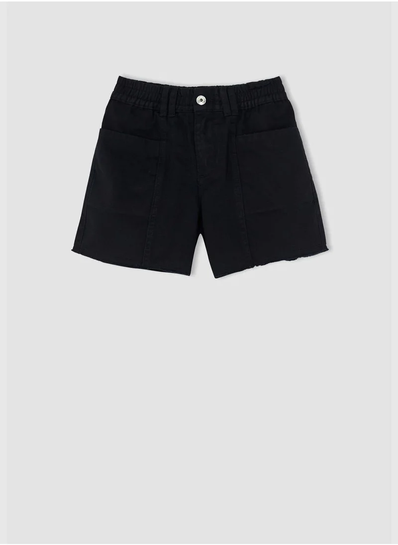 ديفاكتو Basic Mini Gabardine Short