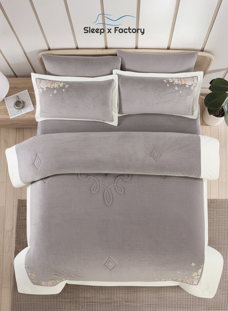 سليب × فاكتوري طقم مفرش شتوي مخمل مزخرف 6 قطع – مقاس كينج - Image 2