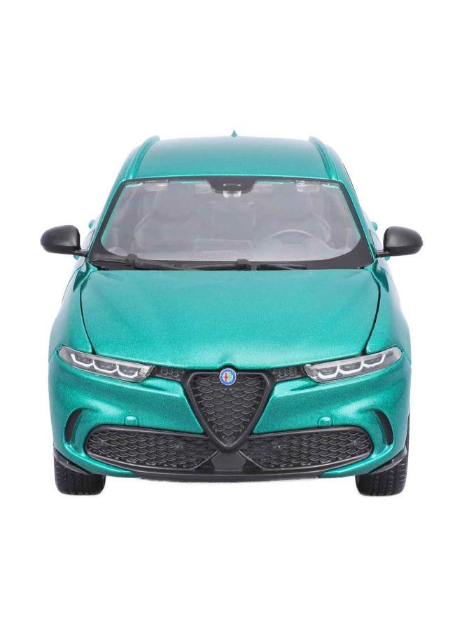 Bburago Alfa Romeo Tonale Die-cast Car (1:24, Green) - Image 2