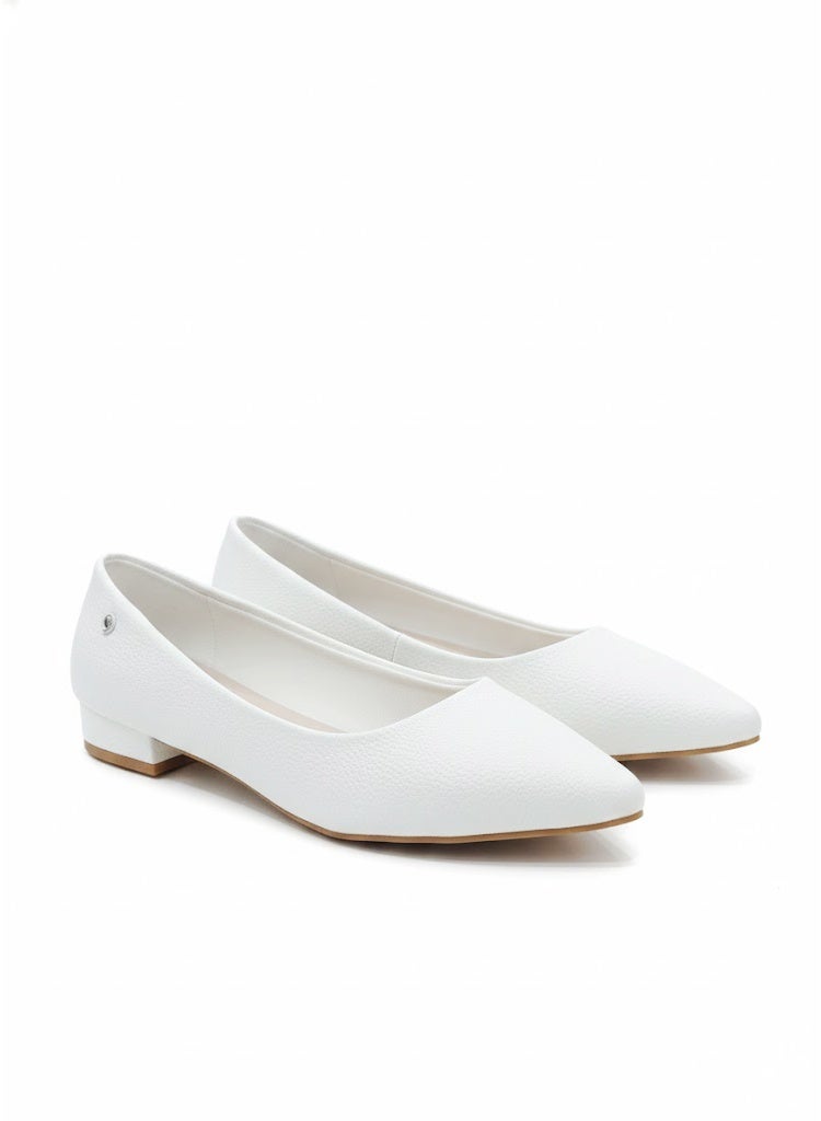 Comfortable women's flat shoes – stylish design for everyday wear - Image 4
