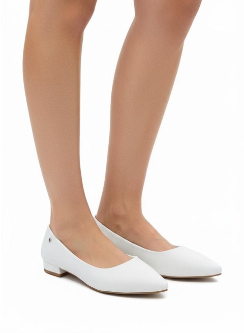 حذاء نسائي مسطح مريح – تصميم أنيق للاستخدام اليومي