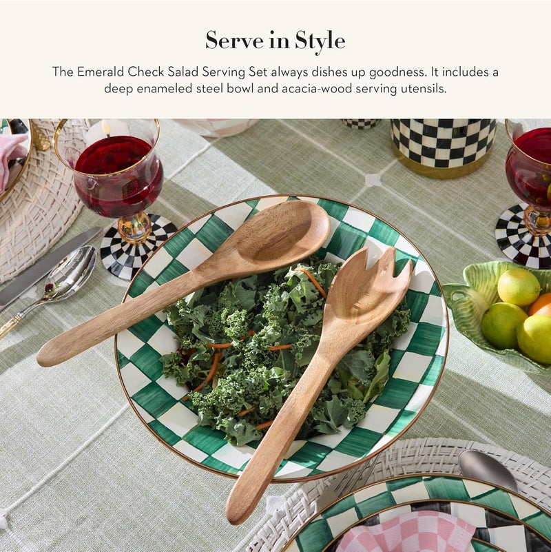 mackenzie childs مجموعة تقديم السلطة من ماكنزي تشايلدز من المينا - وعاء مينا وملاعق خشبية لتقديم السلطة - مجموعة مطبخ زخرفية باللونين الأخضر والأبيض بنمط الماس الزمردي - Image 2